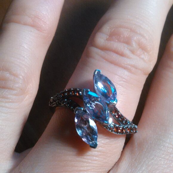 Moroccan Rose and Mozambique Garnet Trinity Twilight Sterling Silver Ring-Size 7 - Picture 15 of 16